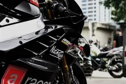 Asphalt Apex: 5 Miles of Relentless Speed and Precision-Engineered Glory