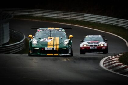 12 Insane Street Races That Pushed the Limits of Human Reflexes