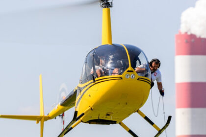 Helicopter Racing Sport